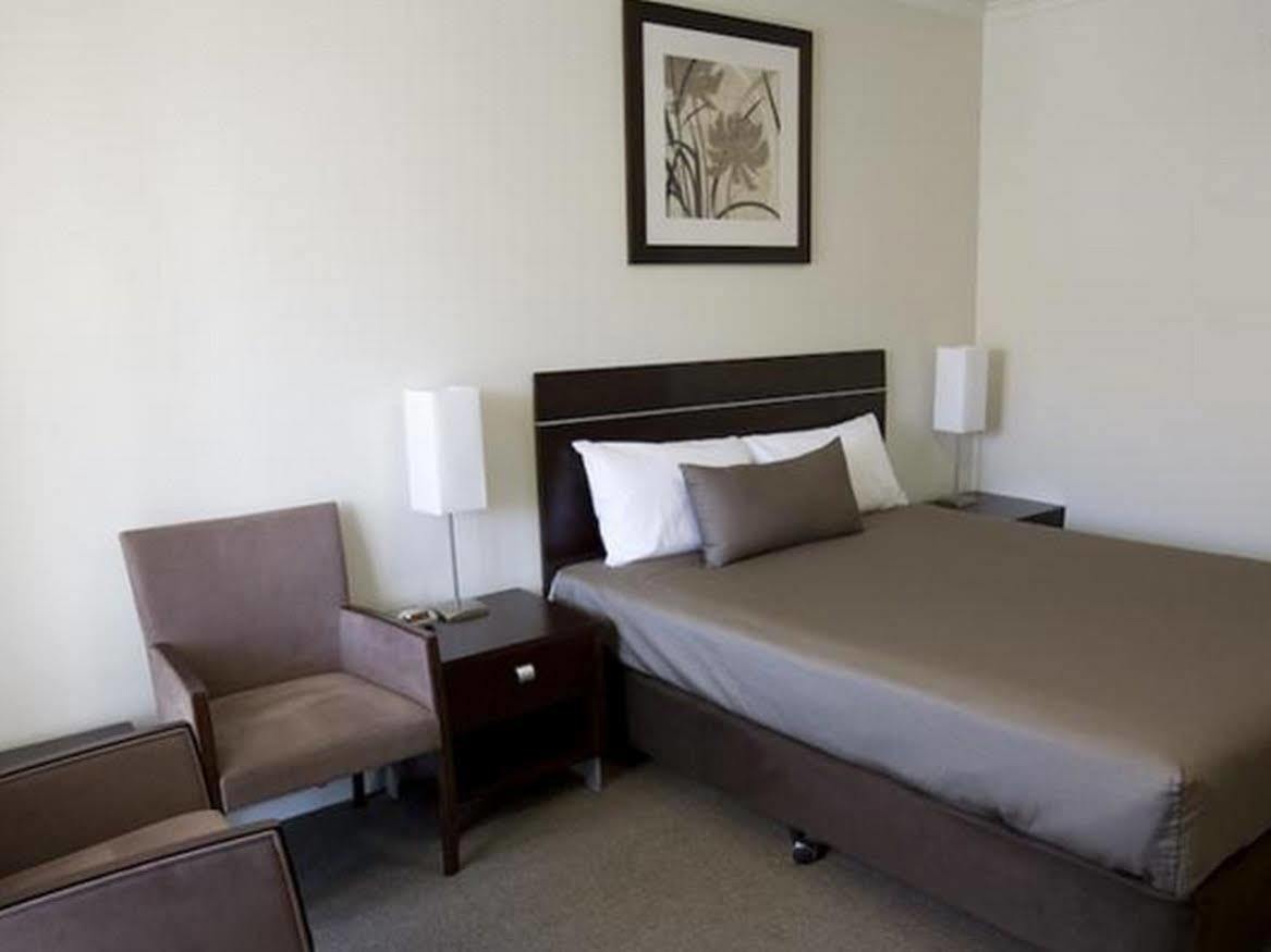 Elm Tree Motel Warrnambool Kültér fotó